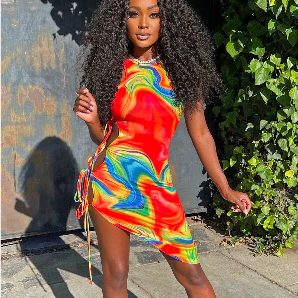NWOT. Fashion Nova “Wanting Some Fun Midi Dress” Size Small.